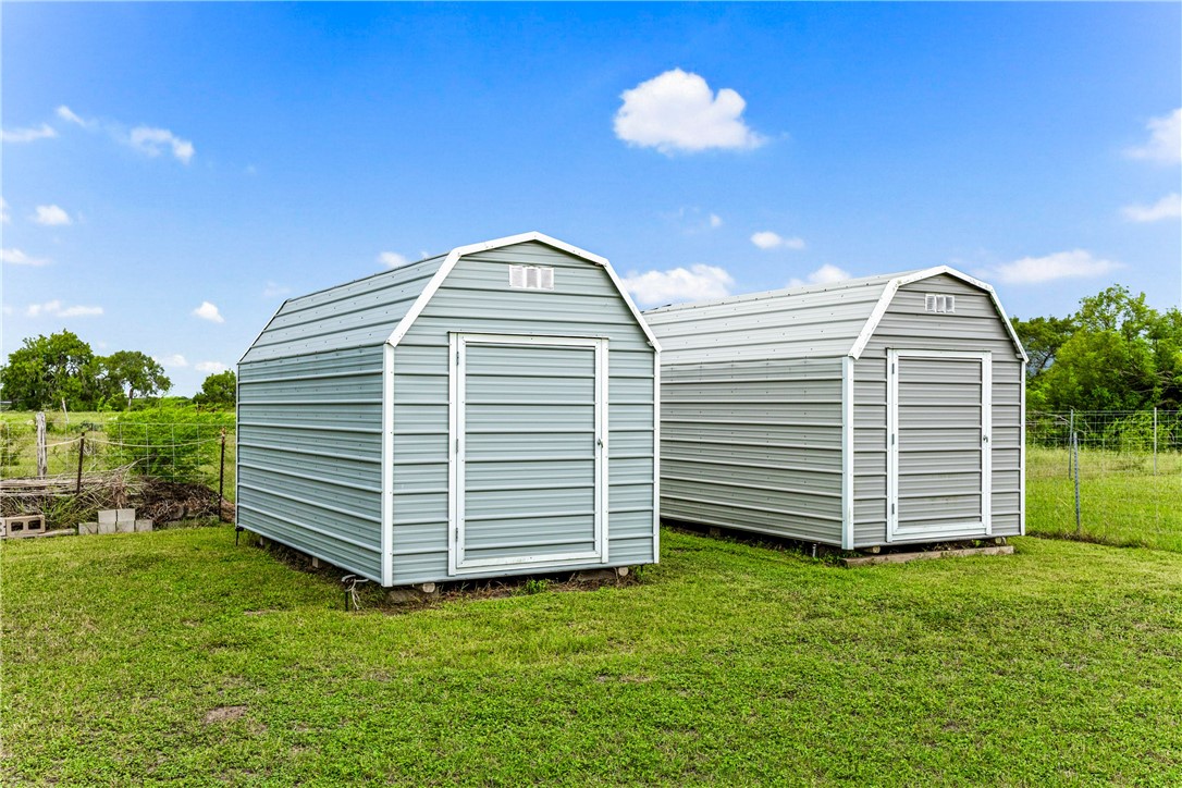2017 E Fm 1717 Property Photo 36