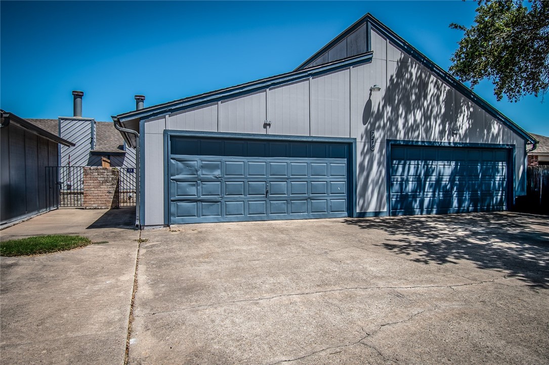 7218 Elwood Ct C3 Property Photo 1