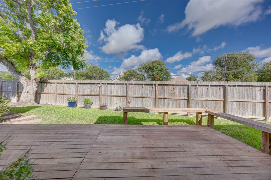 3333 Halfpenny St Property Photo 4