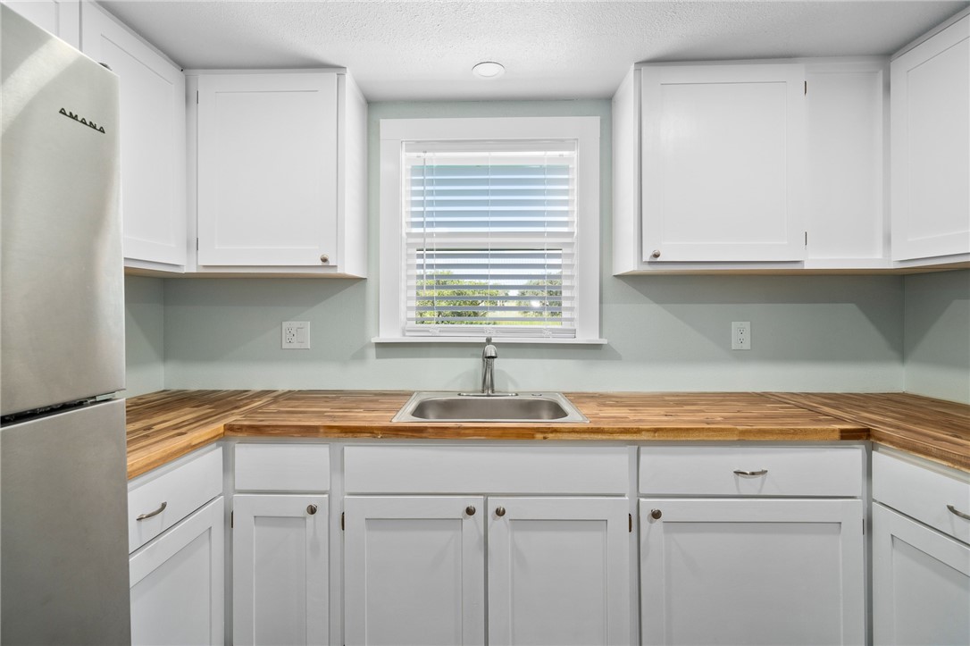 248 Post Oak Property Photo 11