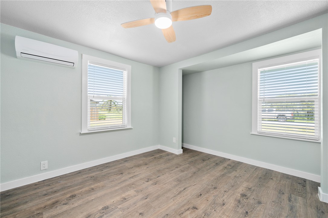 248 Post Oak Property Photo 16