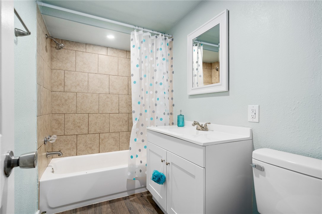 248 Post Oak Property Photo 17