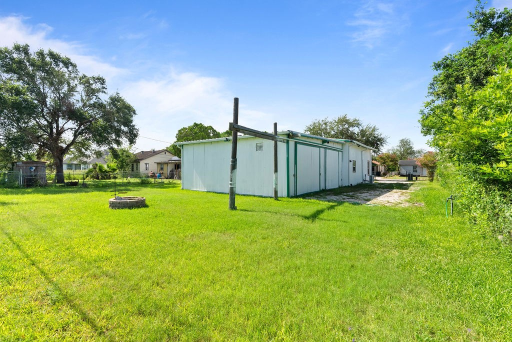 809 Hickey St Property Photo 18