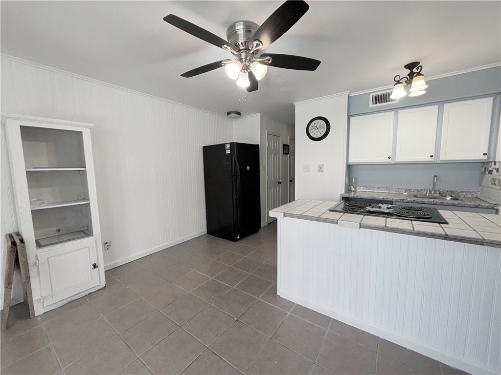 3938 Surfside Blvd 2141 Property Photo 5