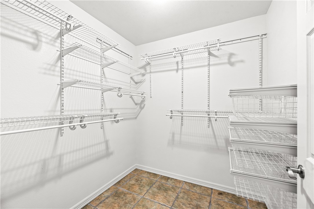 200 Elm St Property Photo 17