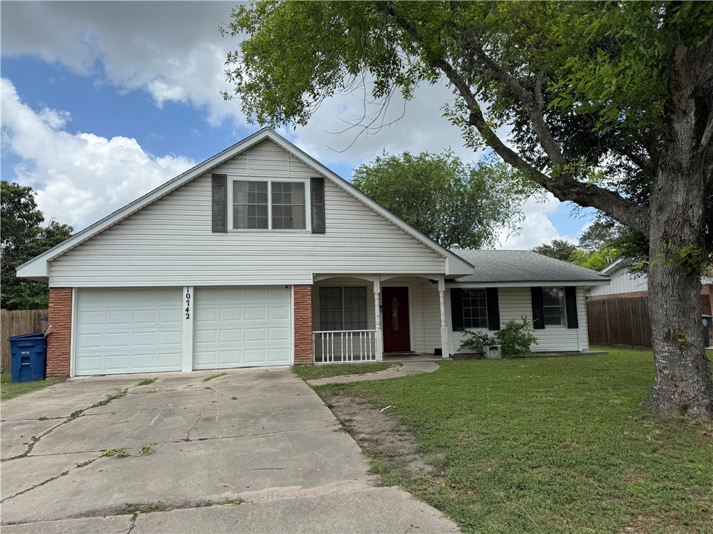 10742 Kingwood Dr Property Photo 1