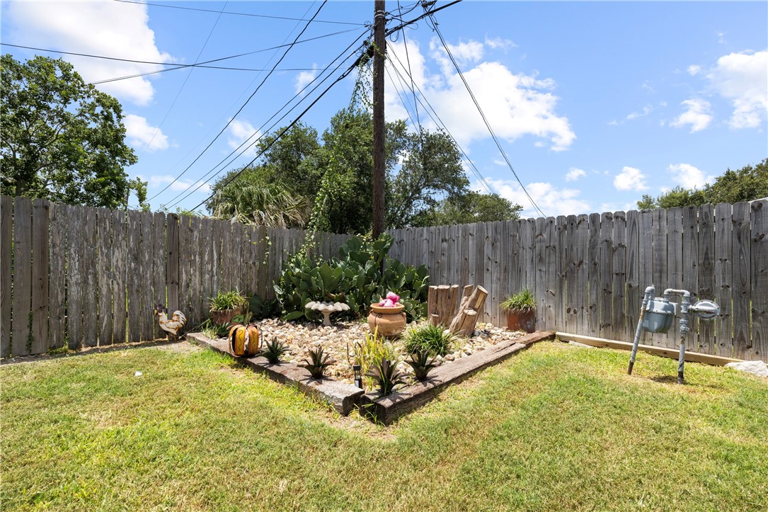 801 Belmeade Dr Property Photo 25