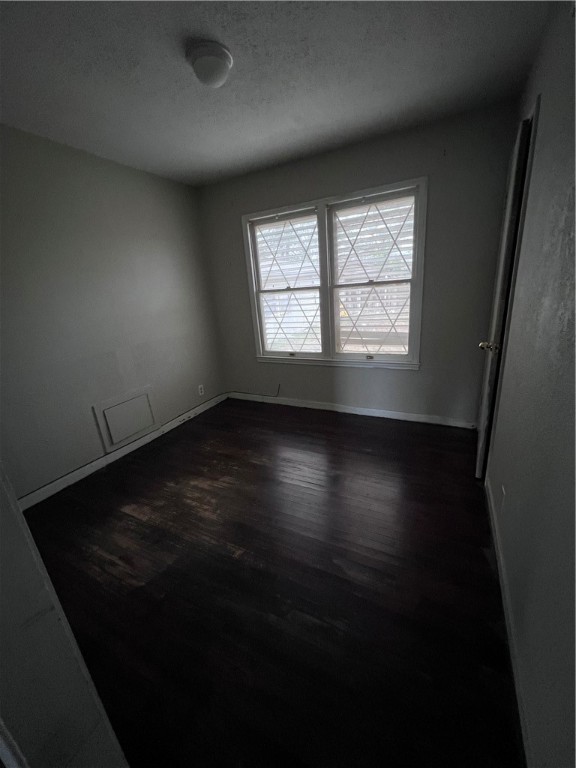 934 Rickey Dr Property Photo 4