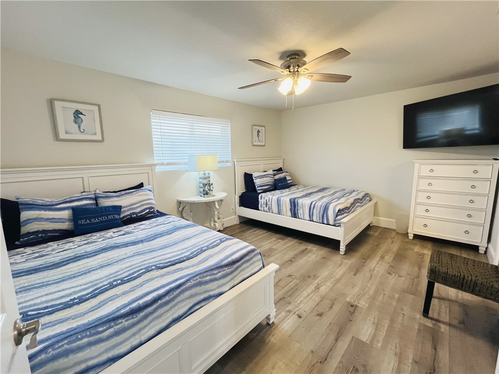 14921 Windward Dr 204 Property Photo 14