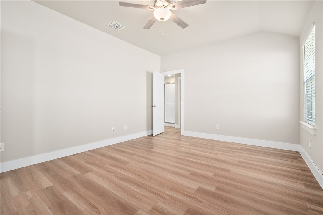 1013 St Croix Dr Property Photo 21