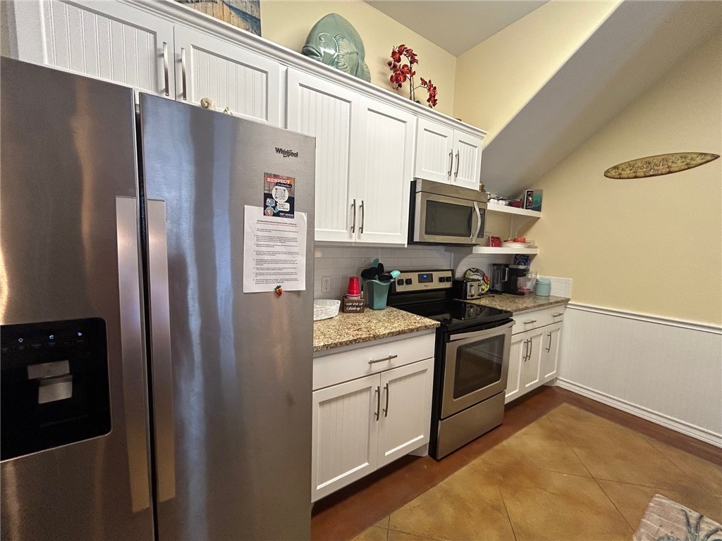 2212 State Highway 361 211 Property Photo 10