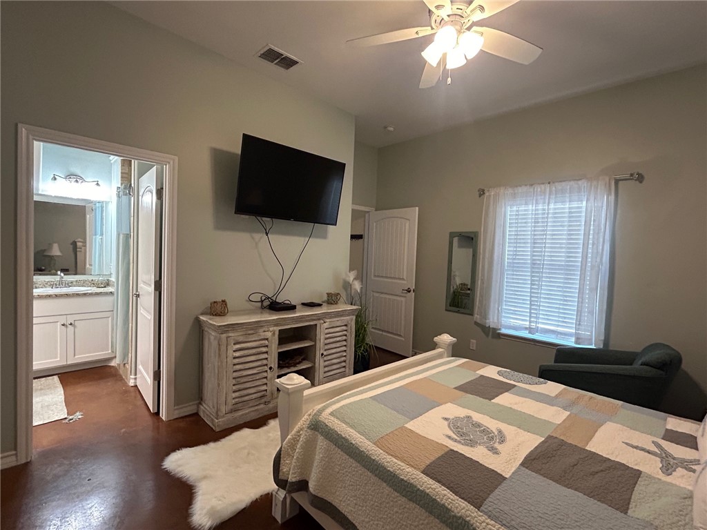 2212 State Highway 361 211 Property Photo 14