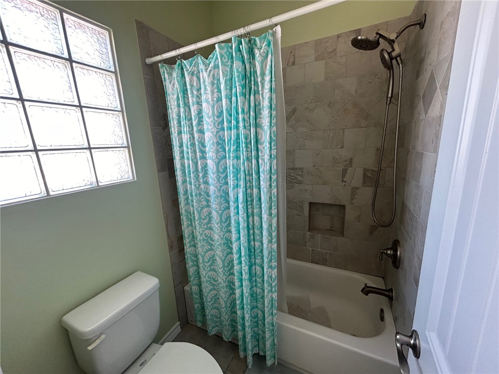 2212 State Highway 361 211 Property Photo 23