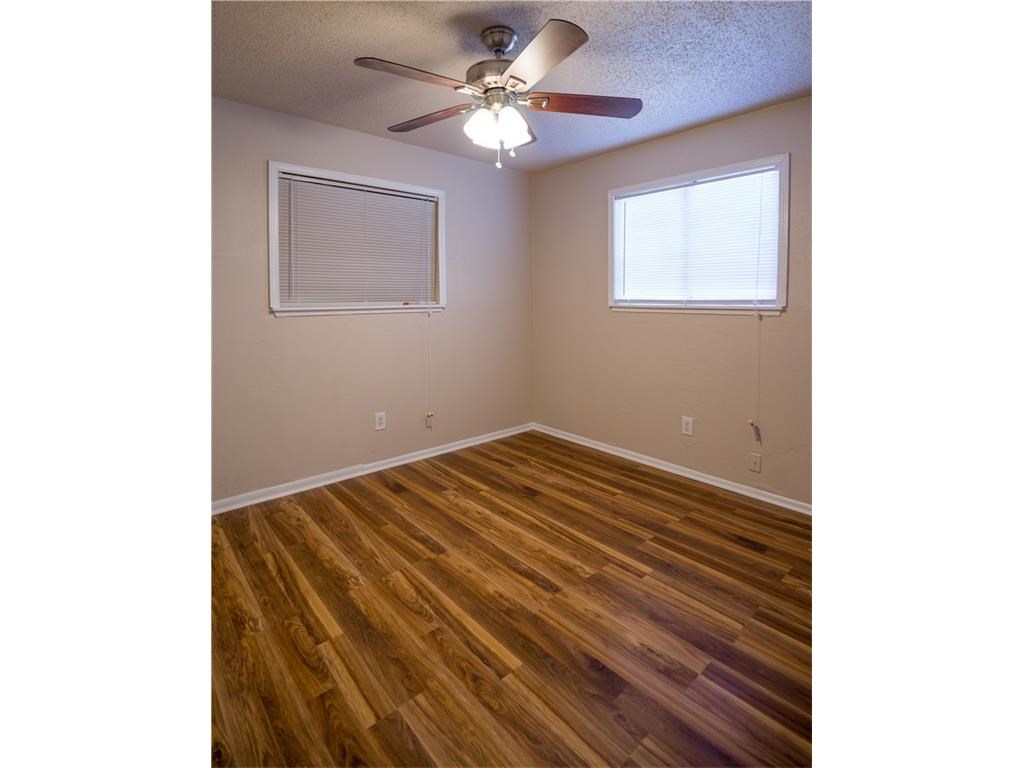 3426 Charlotte Dr Property Photo 9