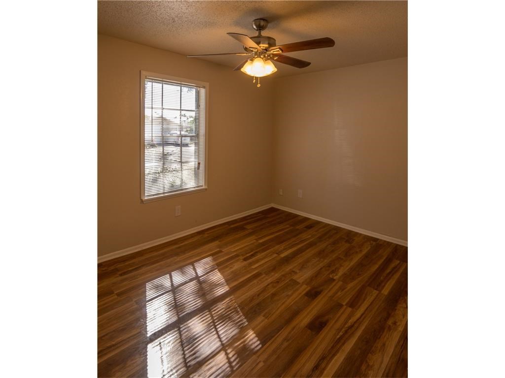 3426 Charlotte Dr Property Photo 10