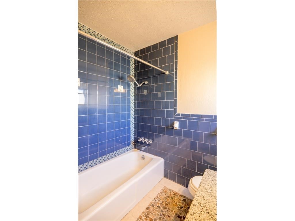 3426 Charlotte Dr Property Photo 13