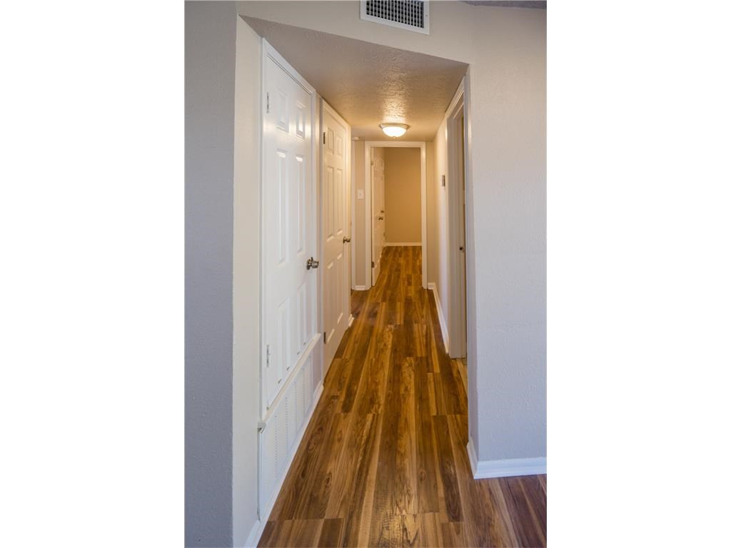 3426 Charlotte Dr Property Photo 18