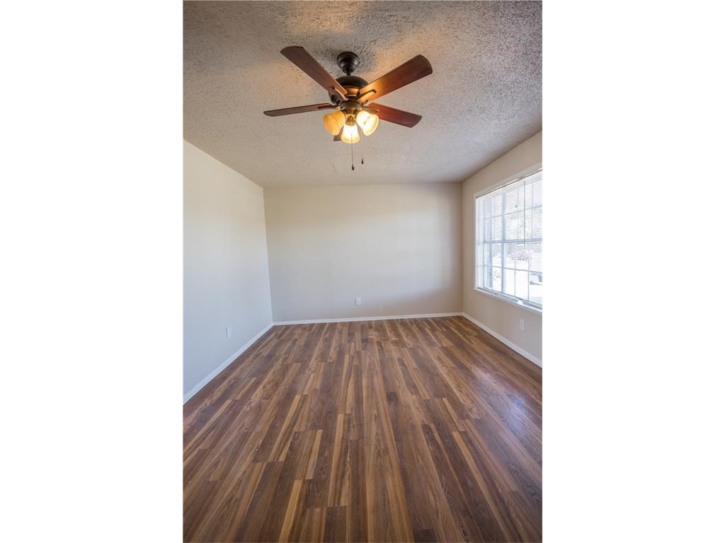 3426 Charlotte Dr Property Photo 19