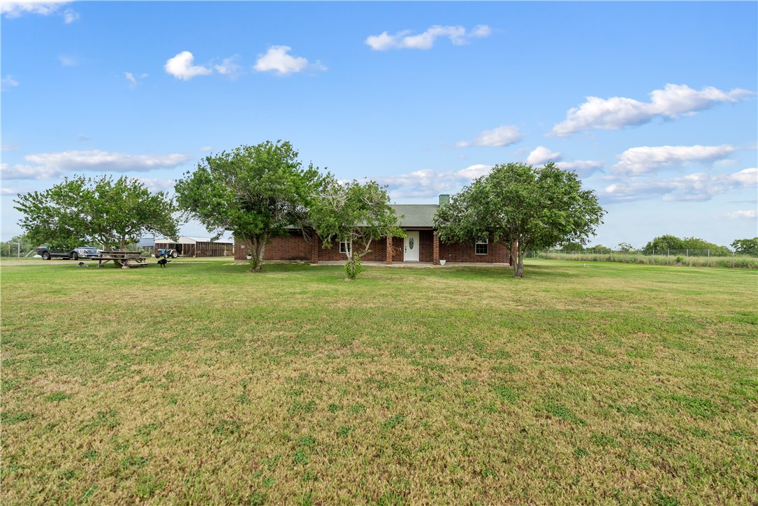 8097 County Road 4339 Property Photo 1