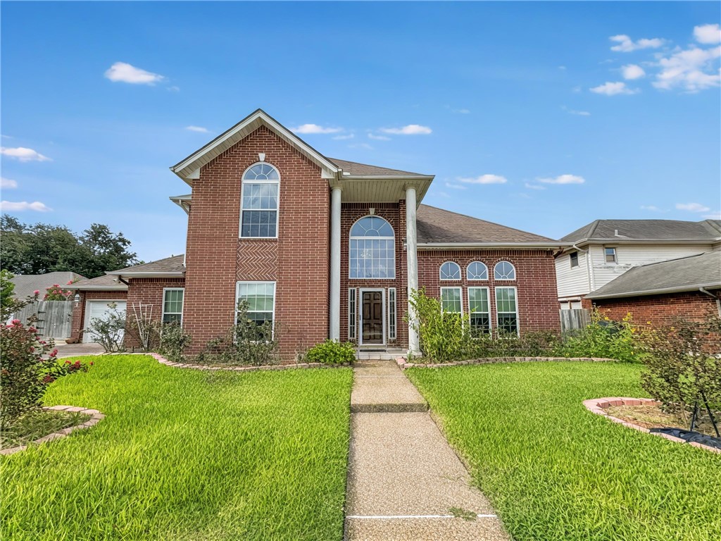 4513 Ammer Lake Dr Property Photo 1