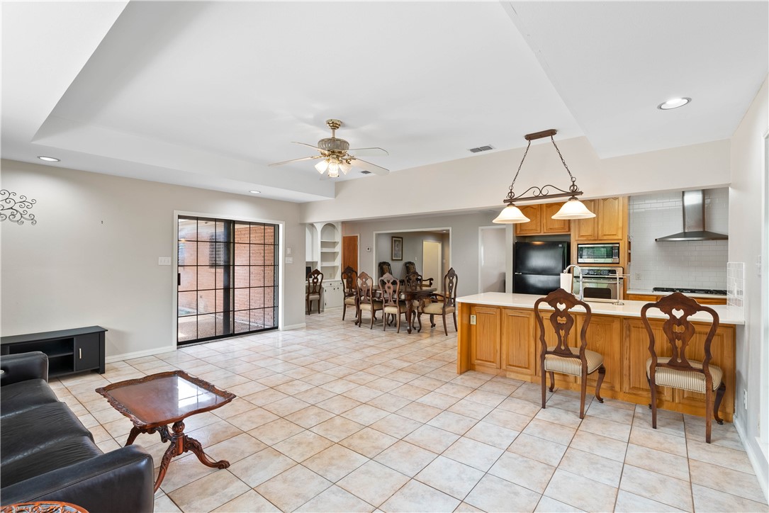 3540 Pecan St Property Photo 6