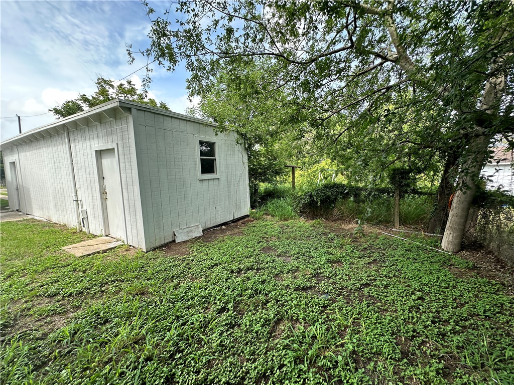 3410 Kenwood Dr Property Photo 26