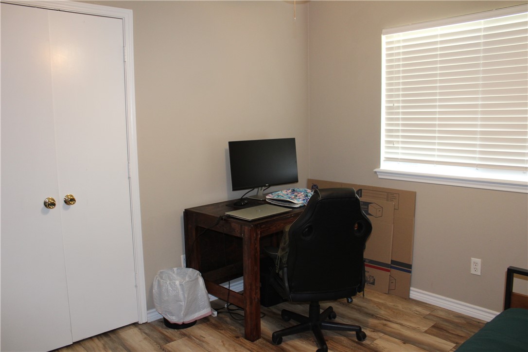 1014 Sacramento Dr Property Photo 25