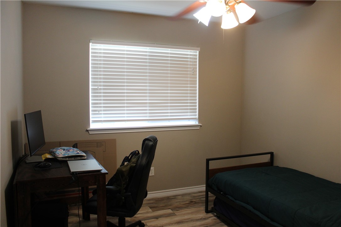 1014 Sacramento Dr Property Photo 27
