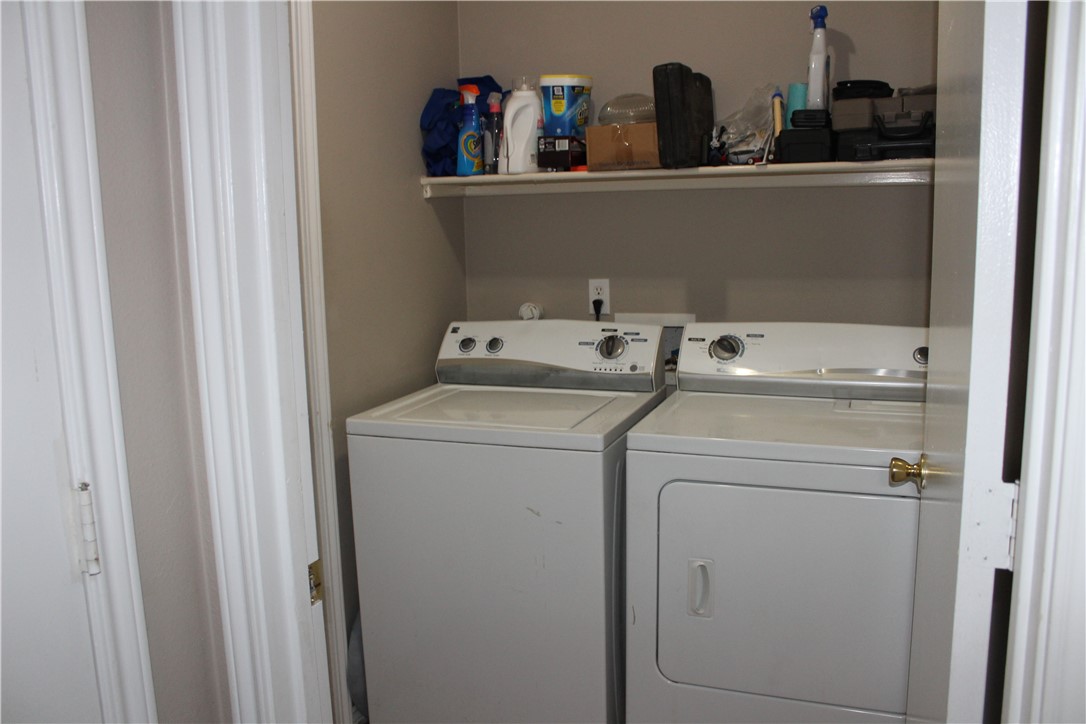 1014 Sacramento Dr Property Photo 28