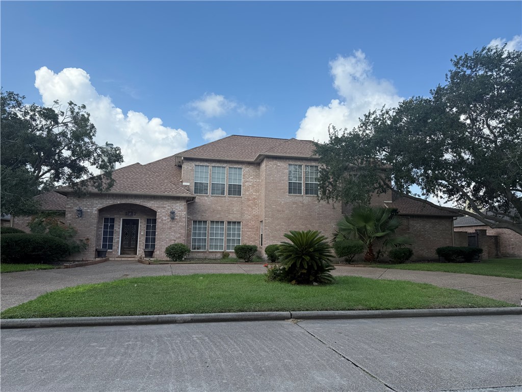 5917 Harvest Hill