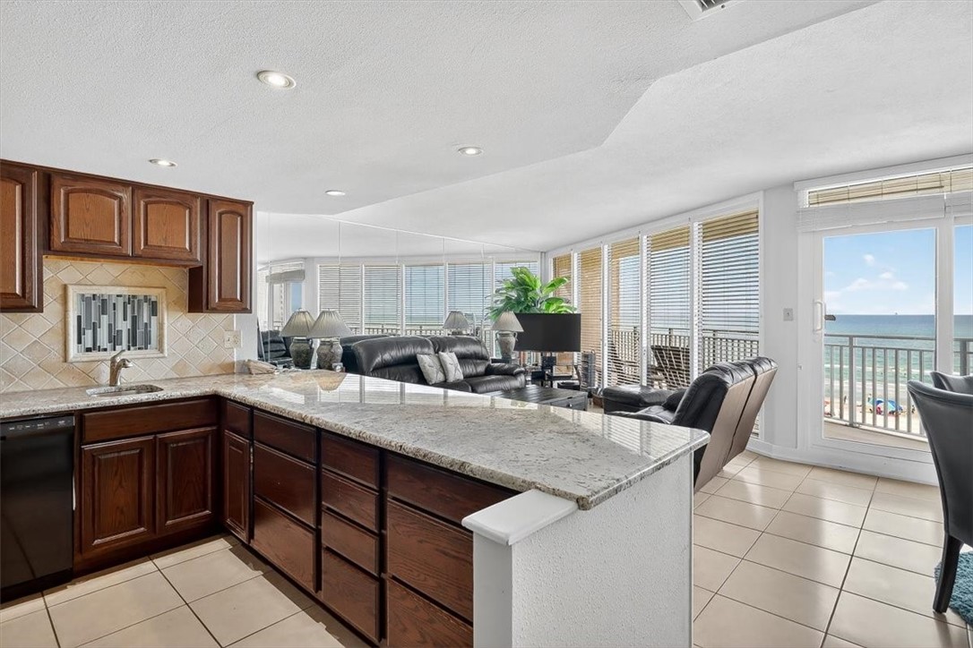 6649 Seacomber Dr 509 Property Photo 9