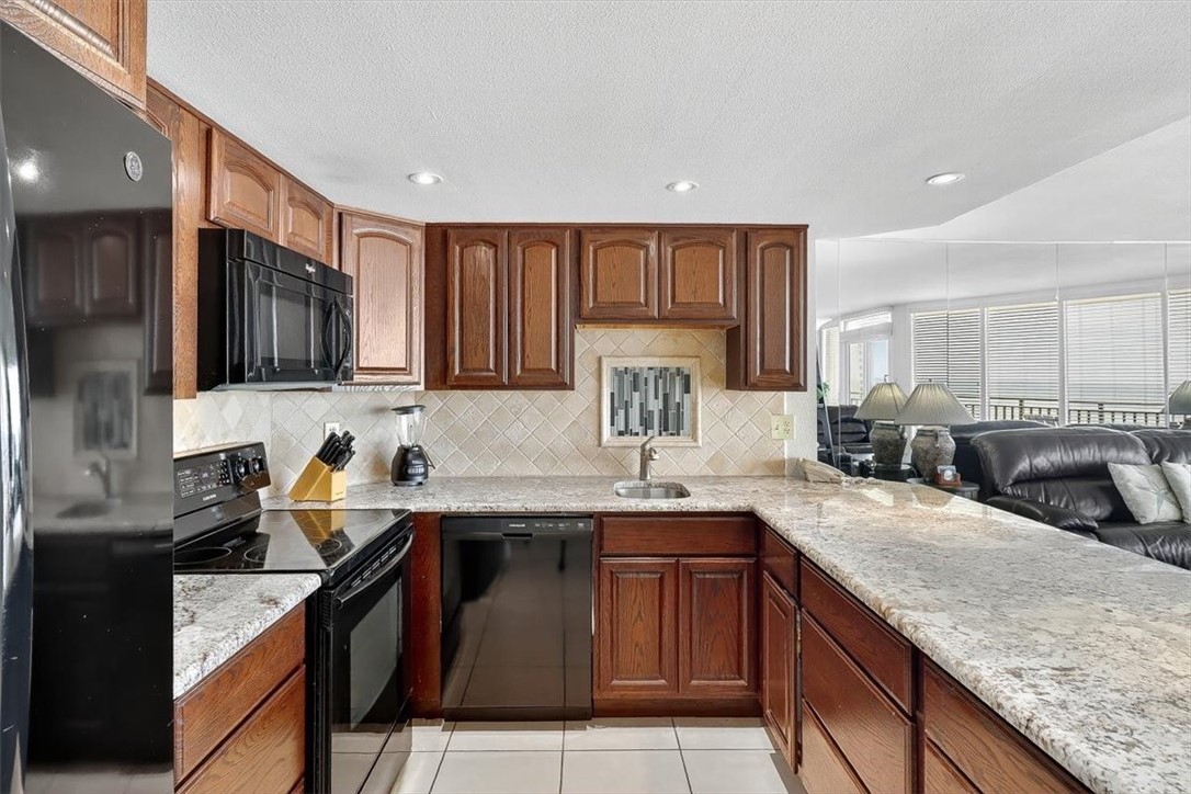 6649 Seacomber Dr 509 Property Photo 10