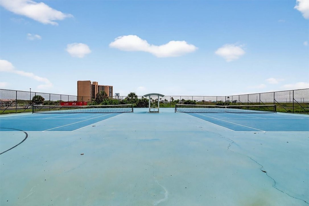 6649 Seacomber Dr 509 Property Photo 35