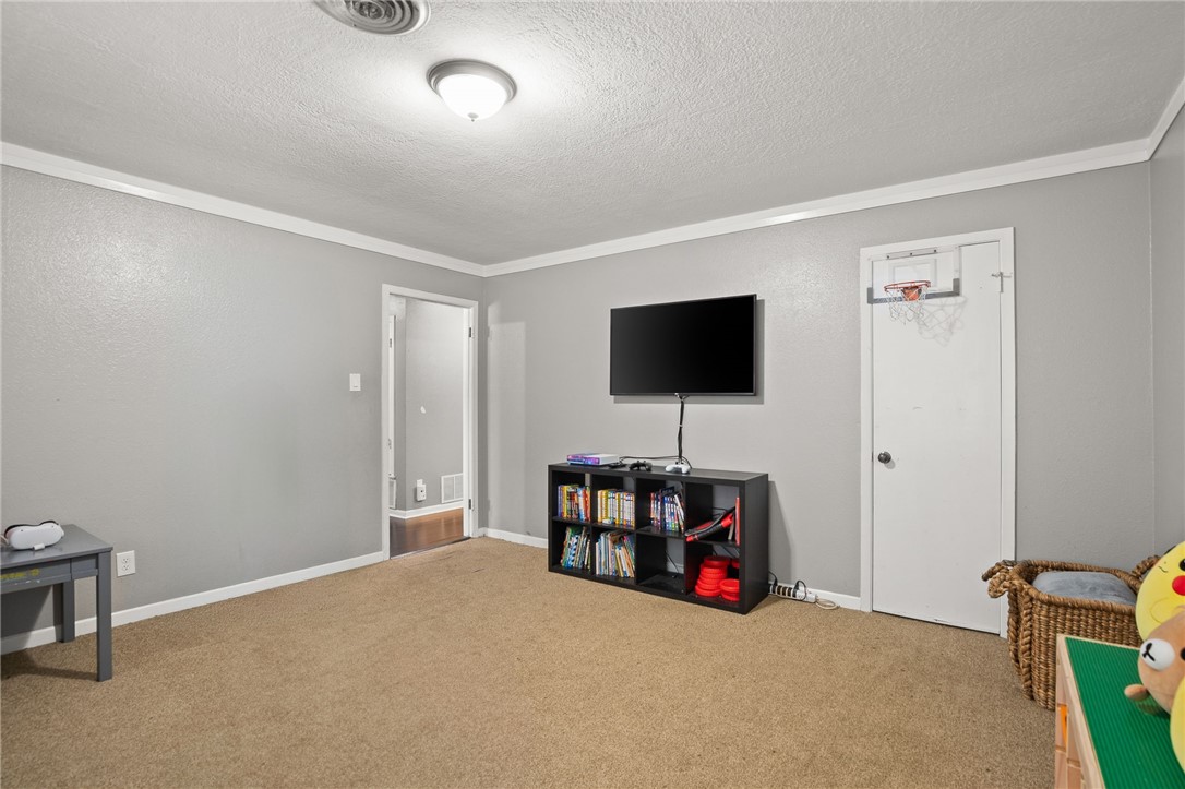 4822 Augusta Dr Property Photo 27