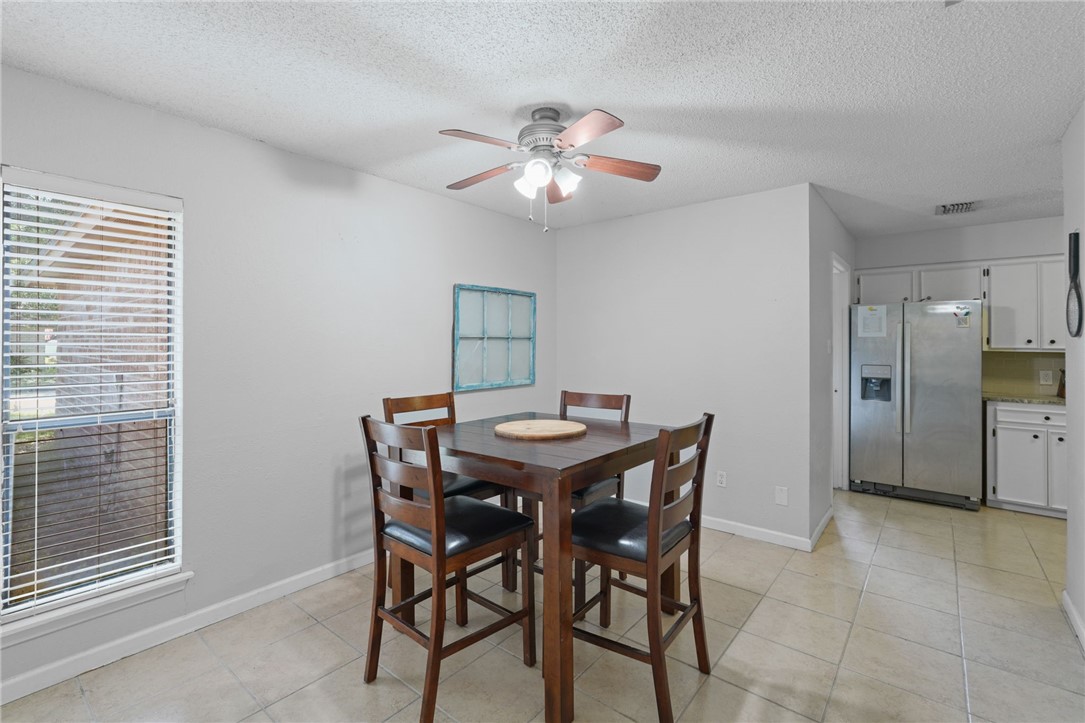 1809 Live Oak Dr Property Photo 8