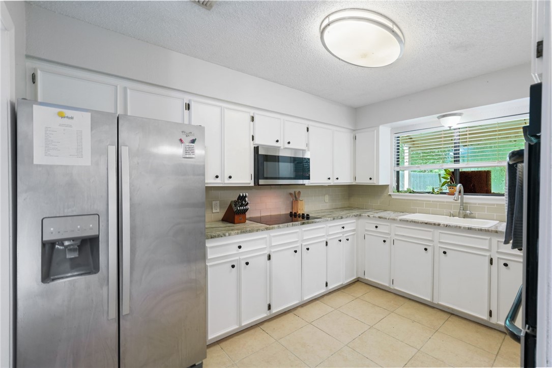 1809 Live Oak Dr Property Photo 10