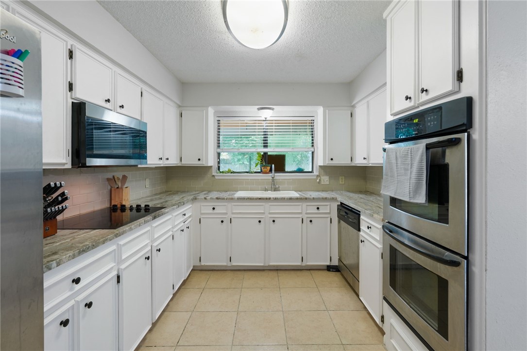 1809 Live Oak Dr Property Photo 11