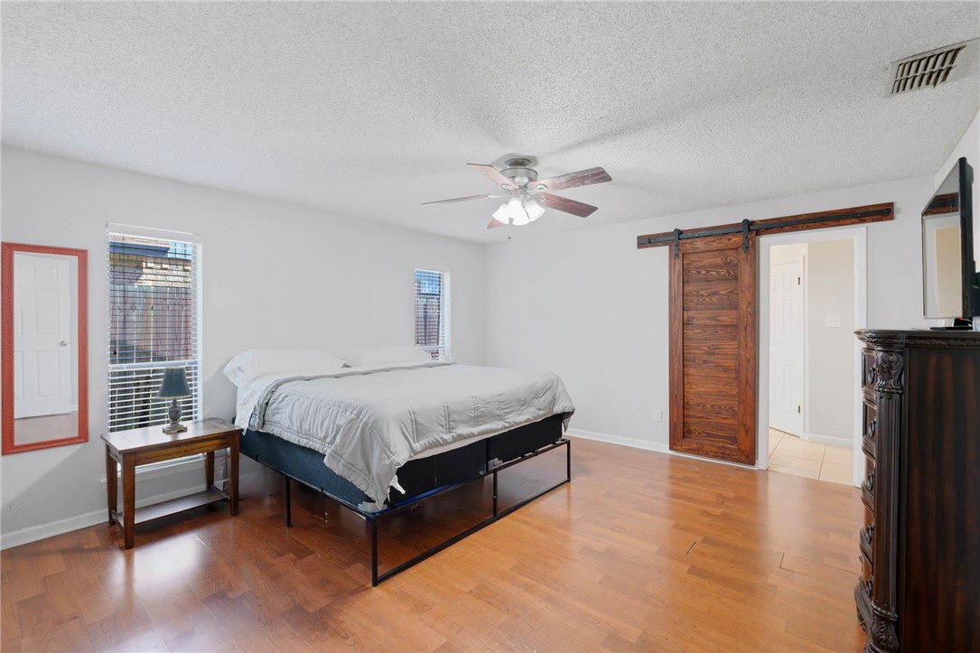 1809 Live Oak Dr Property Photo 13
