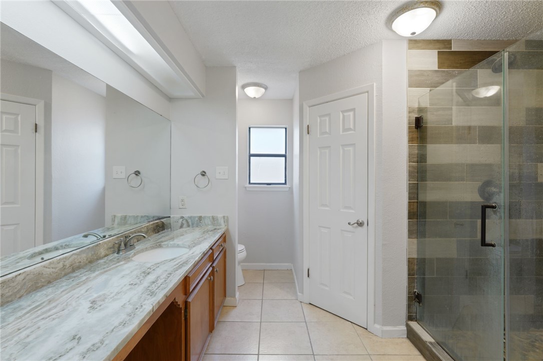 1809 Live Oak Dr Property Photo 16