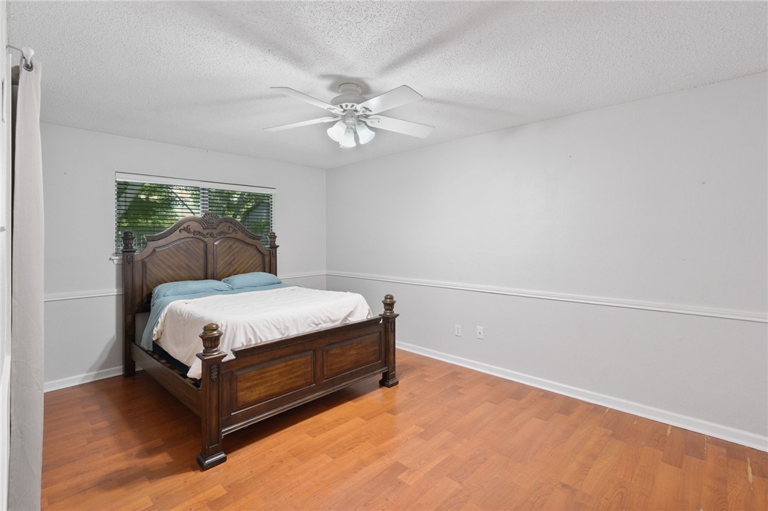 1809 Live Oak Dr Property Photo 17