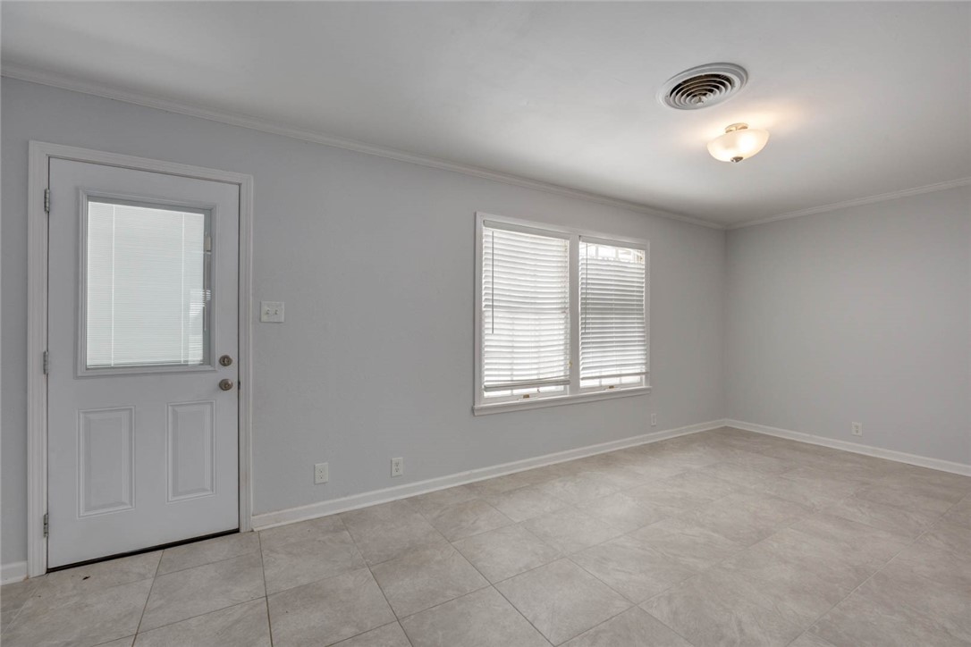 3729 Fort Worth St Property Photo 17
