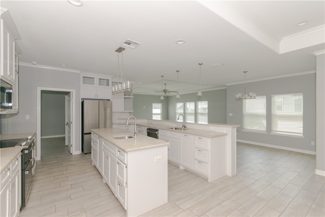 113 Shoalwater Way Property Photo 3