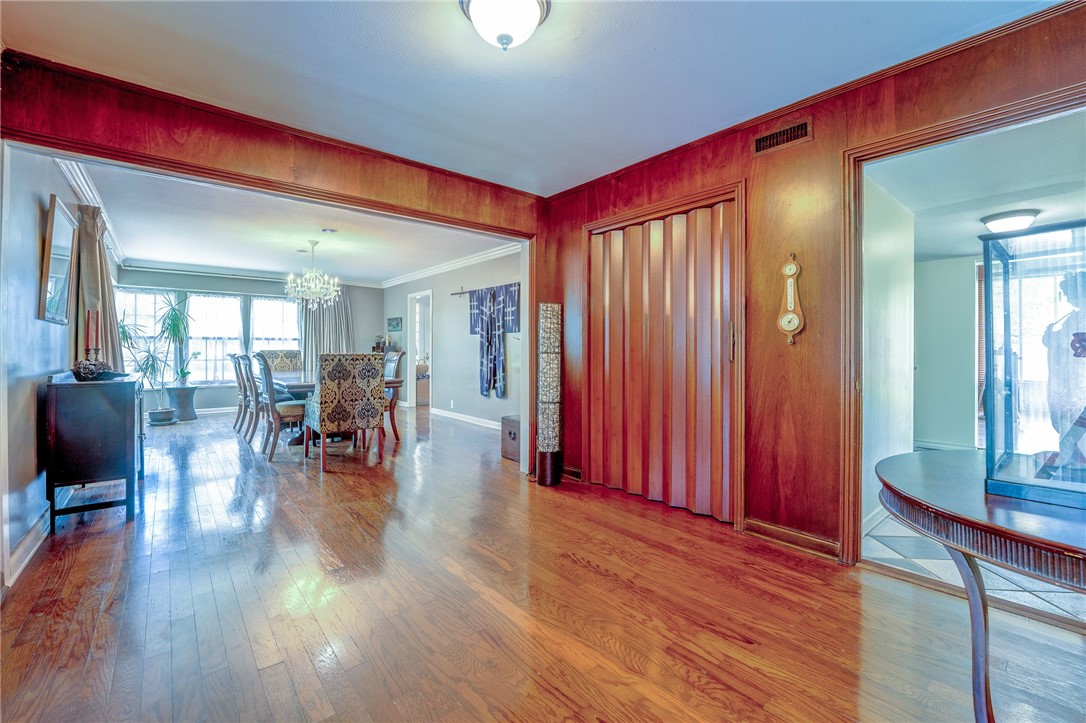 3313 Manitou St Property Photo 10