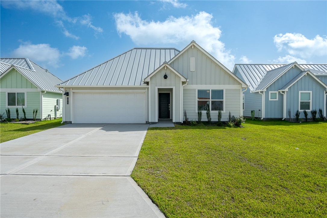 1013 Las Palmas Dr Property Photo 1