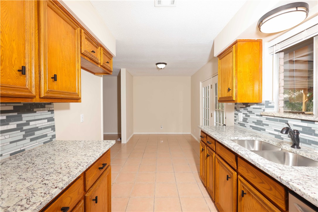 418 Polaris Pl Property Photo 8