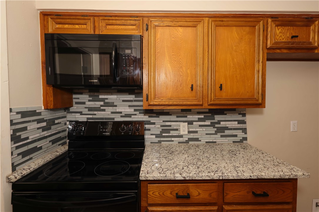 418 Polaris Pl Property Photo 9