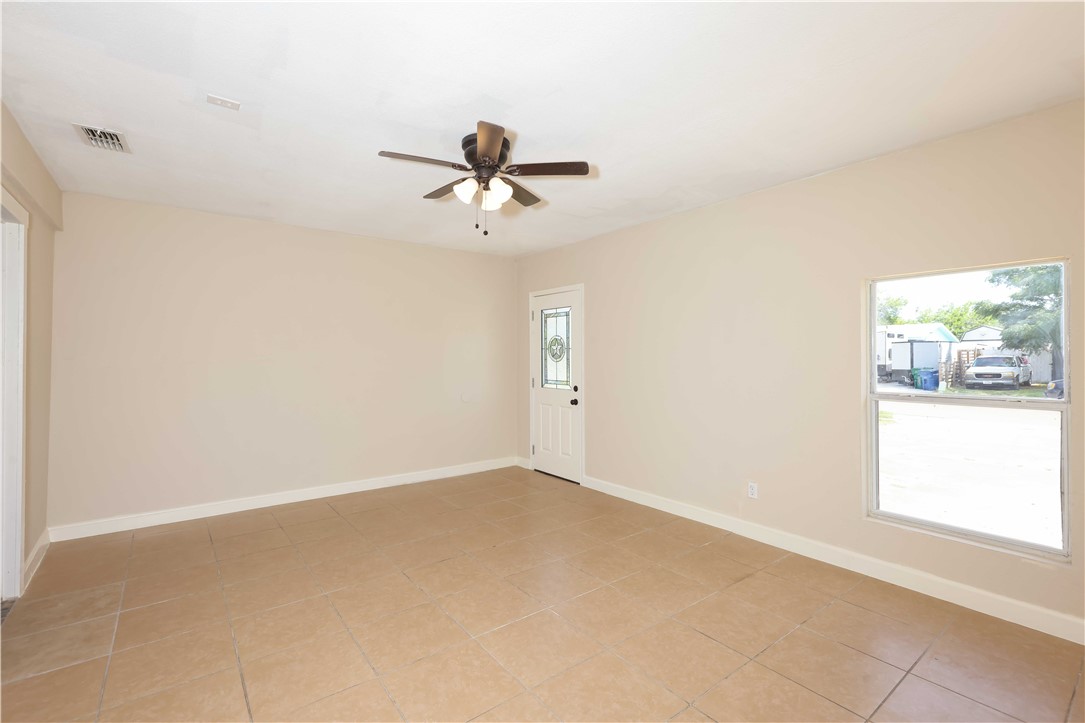 418 Polaris Pl Property Photo 19