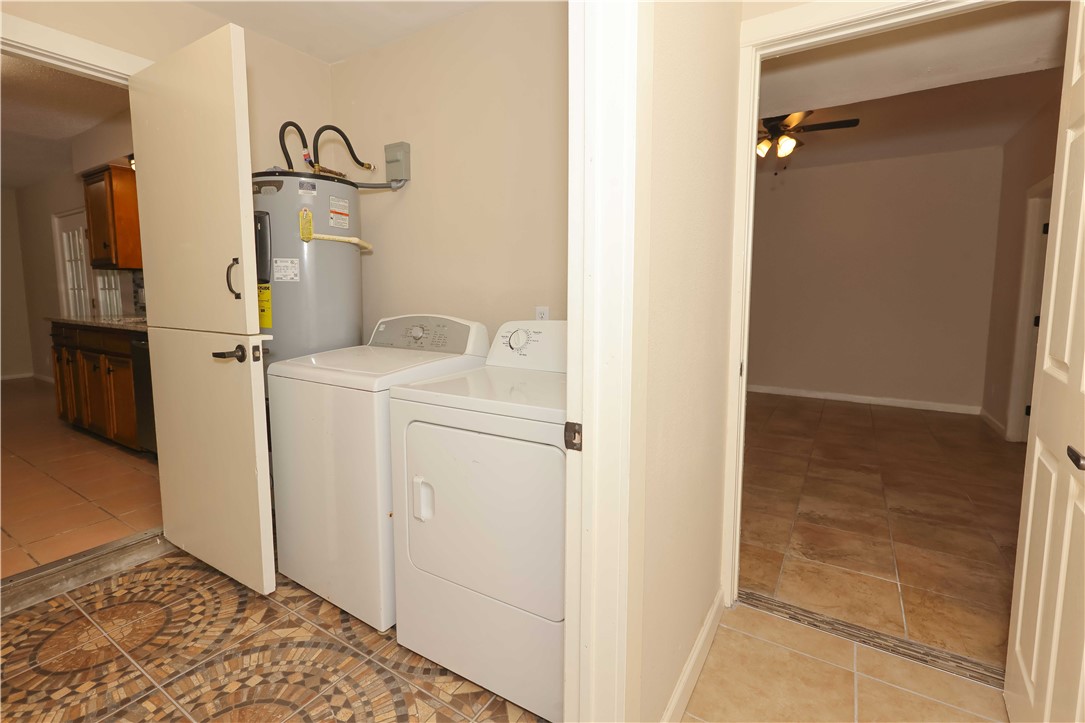 418 Polaris Pl Property Photo 21