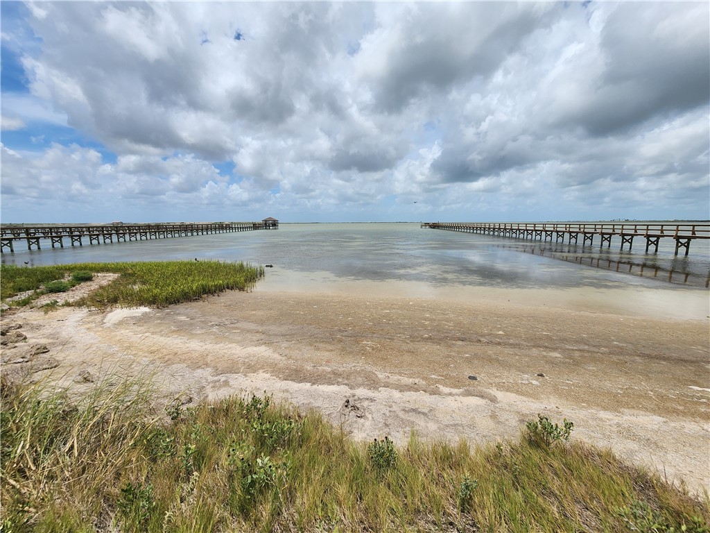 462172 Property Photo 1