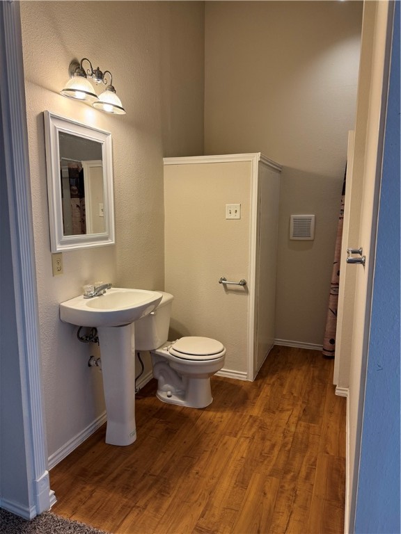 7122 Premont Dr C-202 Property Photo 22